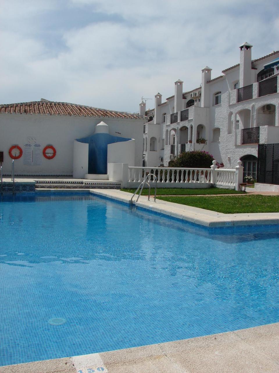 Vakantiehuis Verano Azul 12 Menyber Nerja